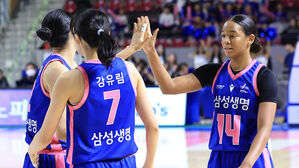 여자농구 삼성생명, 선두 BNK에 4점 차 신승&hellip;배혜윤 19점