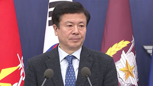 [현장영상] "예능으로 들어온 게 아니잖아요, 장병들이 기쁨조냐고!" 김태훈 기자 질의에 국방부 답변은
