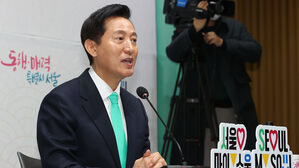 오세훈, 조기 대선 출마 여부에 "아직 탄핵심판 중&hellip;깊은 고민"