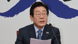 최고위원회의서 발언하는 이재명 대표(사진=연합뉴스)