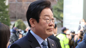 이재명, 공직선거법 사건 2심 재판부에 위헌법률심판 제청 신청