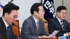 이재명, 기본사회위원장 사퇴 의사&hellip;"경제 살리기에 우선"