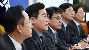 박찬대 "경찰 고위직 '윤석열맨'으로&hellip;최상목 수사 방해 의심"