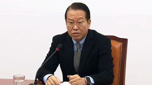 권영세 "당 안정&middot;화합 급선무&hellip;경제 자유화 필요"