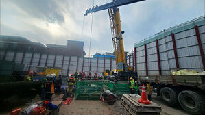 신안산선 도림사거리역 공사 현장서 철골 가설물 무너져&hellip;2명 부상