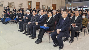 주일 대사관 '한일 수교 60주년' 첫 행사&hellip;일본 정치인 대거 참석