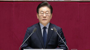 이재명 "주4일제로 나아가야&hellip;국회의원 국민소환제 도입"