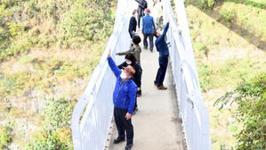 "또 추락 사고"&hellip;광주 제석산 구름다리 위험성 여전