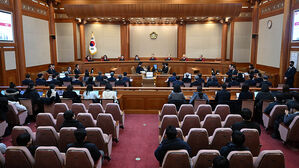 국정원 전 3차장, 탄핵심판서 "부정선거 대해선 말 않겠다"
