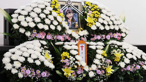 '8살 초등생 살해' 여성 교사 강제수사&hellip;체포&middot;압수수색 영장 발부
