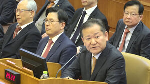이상민 전 장관, 윤 대통령 탄핵심판 7차 변론 증인 출석(사진=헌법재판소 제공, 연합뉴스)
