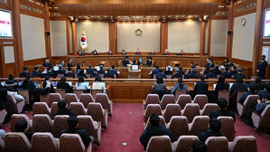 탄핵심판서 또 나온 '부정선거 음모론'&hellip;선관위 "있을 수 없는 일"