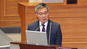 법무장관 대행 "황금폰 분석 끝나면 필요시 김 여사 소환"