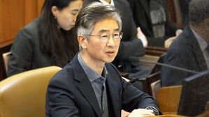 구속상태 재판 김봉식 전 서울경찰청장, 법원에 보석 청구