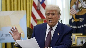 트럼프, 상호관세로 세계에 무역전쟁 선전포고&hellip;협상 여지는 남겨