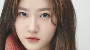 '아저씨' 아역 눈도장…16년간 스크린 · 안방 누빈 김새론