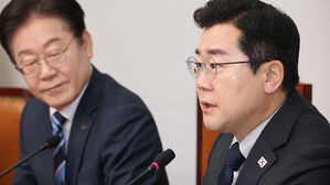 박찬대, 이재명 파기환송에 "대선판 뒤흔들어 내란 지속하려는 공작"