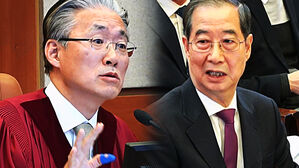 [영상] "느낌이라도 얘기해 줘야 판단을 하죠!"&hellip;한덕수 '판단 보류' 답변에 답답한 재판관 직접 나서더니&hellip;