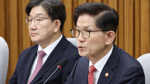 김문수, '대선 염두 정치 행보' 질문에 "해석은 자유"