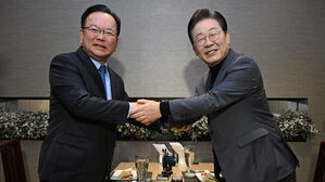 김부겸 전 총리 만난 이재명 대표(사진=국회사진기자단, 연합뉴스)