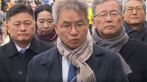 [바로이뉴스] "탄핵결정, 믿어 의심치 않는다"&hellip;국회 측, 법정 들어가며 남긴 말