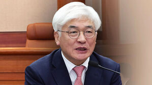 '마은혁 임명 보류' 내일 선고&hellip;합류 여부 촉각