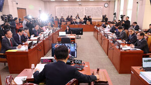 법사위 개의...명태균 특검법&middot;상법 개정안 심사(사진=연합뉴스)