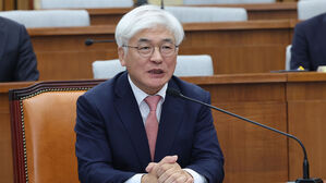 헌재 "마은혁 불임명, 국회권한 침해"&hellip;임명통한 지위부여는 각하