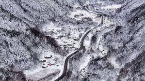 [날씨] 전국 뒤덮은 비구름&hellip;강원 산지 최대 40cm 폭설