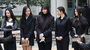 '독자활동 금지' 뉴진스, 어도어와 재공방&hellip;가처분 이의 신청 심문