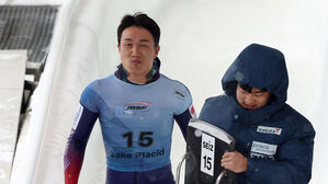 김지수 (사진=로이터, 연합뉴스)