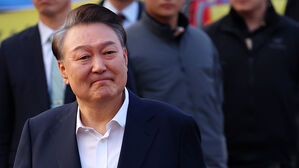 윤 대통령 측, 탄핵심판에 허영 등 헌법학자들 의견서 제출