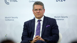 EU, 대미 관세 협상 대신 맞대응 시사&hellip;"한 손으론 박수 못 쳐"