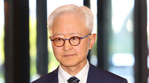 삼성전자 연봉 1위는 경계현 고문&hellip;직원 평균 급여 1천만 원 늘어