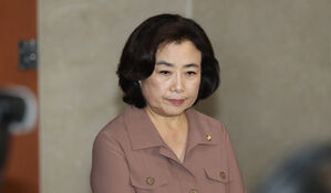 '공천 대가 금품 수수' 박순자 전 의원, 징역형 확정