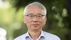 연봉 4억 대신 월급 300만원&hellip;시골 옥탑방 택한 거장 사연