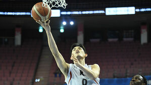 kt 하윤기의 슛(사진=KBL 제공, 연합뉴스)