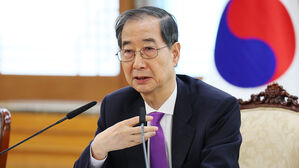 한덕수, 대미 통상 대응 위해 '경제안보전략TF' 격상