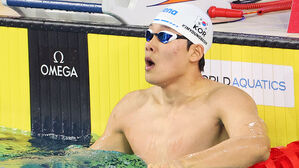 김영범, 황선우 제치고 자유형 100m 우승 이변&hellip;세계선수권 출전