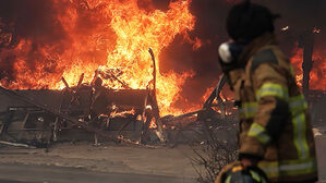 닷새째 확산 의성 산불&hellip;일출과 동시에 진화 작업 투입 재개