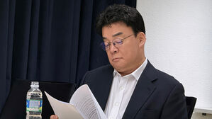 백종원, 주주에게 첫 사과 "뼈저리게 반성&hellip;회사 원점 재점검"