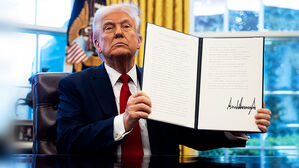 트럼프 "러, 우크라전 휴전 합의 안 하면 러 원유에 25% 2차관세"