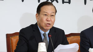 권영세 "개헌&middot;대선 동시 투표 추진&hellip;대통령&middot;국회 권한 균형 있게 조정"