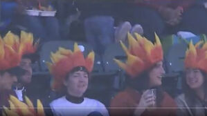 미국에 이정후 응원단 등장&hellip;불꽃 가발 쓴 51명의 '후리건스'