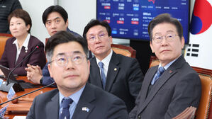 민주, 한 대행 향해 "헌법쿠데타&middot;도둑질"&hellip;'즉각 재탄핵' 주장도