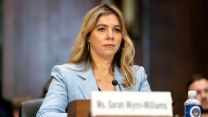 페북 전 임원 "저커버그, 성조기 두른 채 중국과 내통" 증언