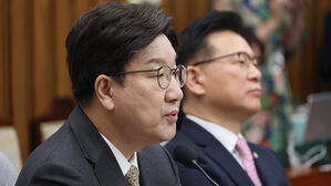 권성동 "이재명의 K-민주주의? 코리아 아닌 킬"