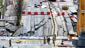 '광명 신안산선 사고' 수색작업 하루 만에 재개&hellip;실종 48시간 지나 안간힘