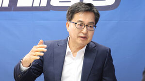 김동연 "경선룰, 민주당 원칙 파괴"&hellip;김두관 경선 불출마 고심