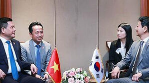 산업장관 베트남서 한국기업들 만나&hellip;"상호관세 피해 최소화"